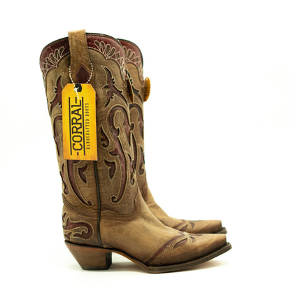 Corral Inlay Wing Tip Boots