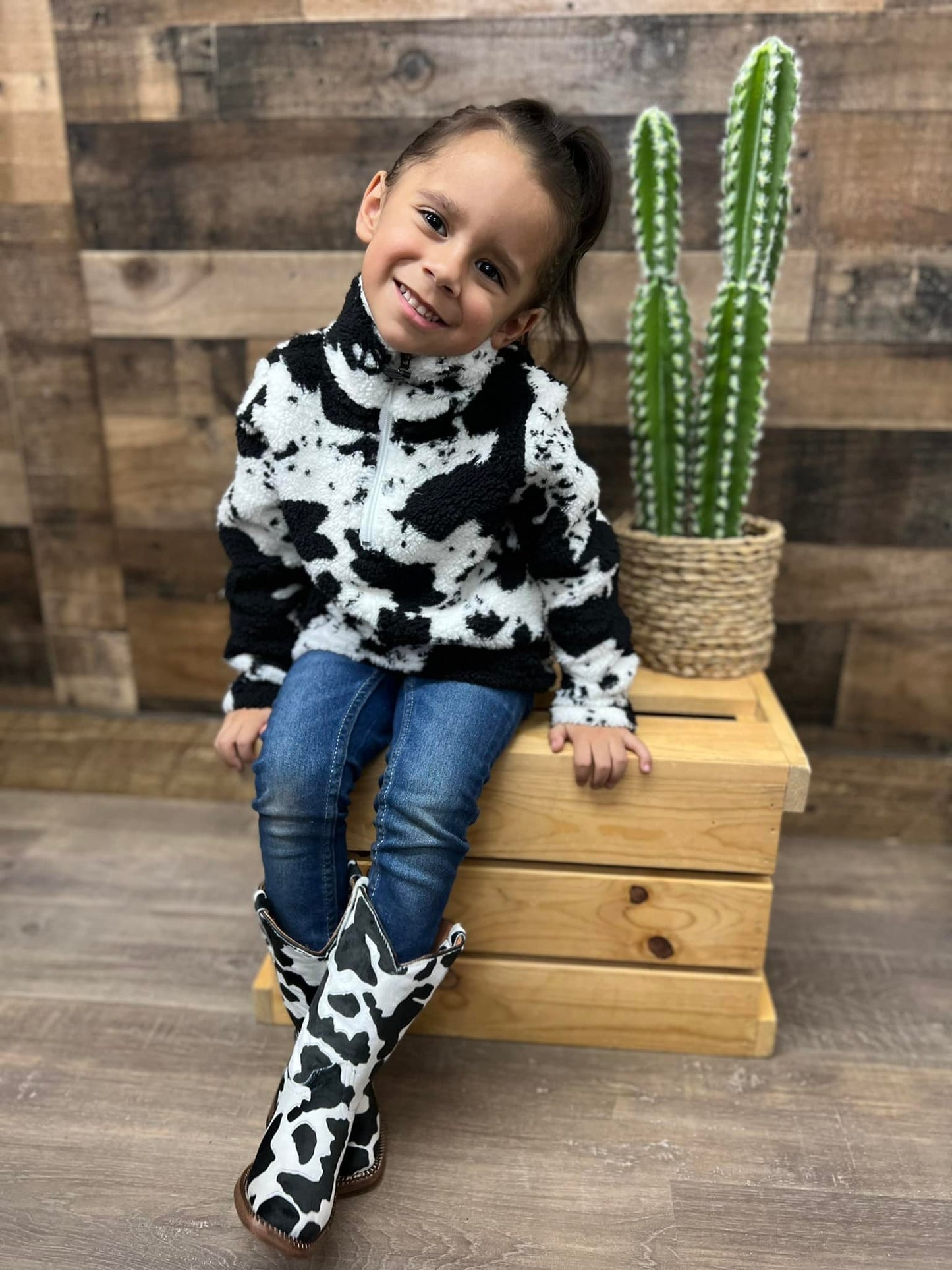 Toddlers Cow Print Pullover
