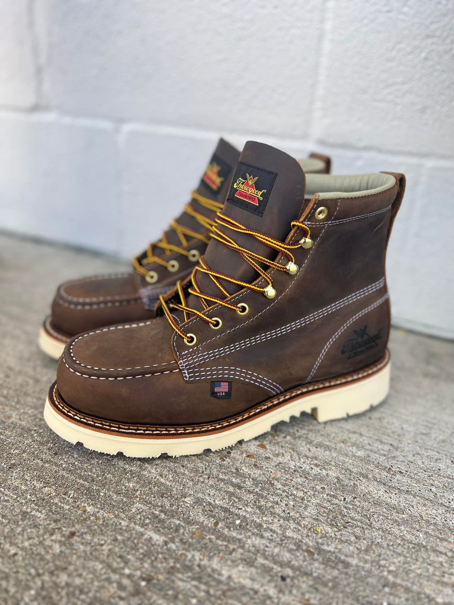 Thorogood Boots 6" Steel Toe