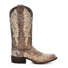 Corral Floral Embroidery Square Toe Boots